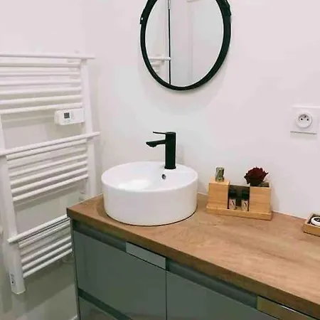 בית נופש Avec Privatif* *