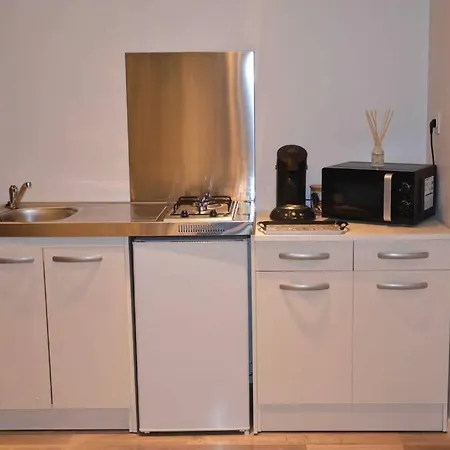 Avec Privatif* בית נופש *