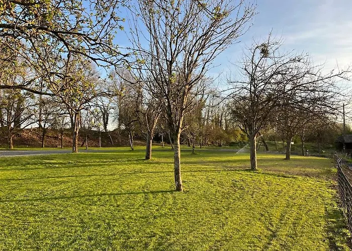 Avec Privatif* Ferienhaus Saint-Symphorien-les-Buttes